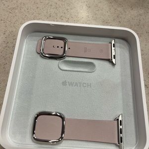 Apple Watch - light pink natural leather band size S